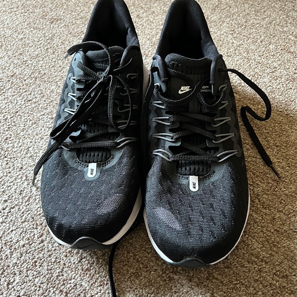Nike ZOOM Vomero’s